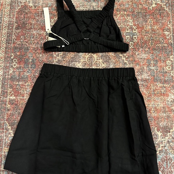 Black skirt set - Picture 2 of 3